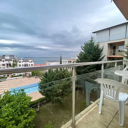 Vista סבטי ולאס