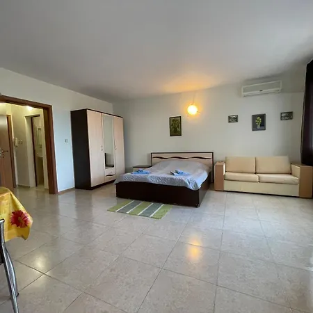 Vista דירה סבטי ולאס